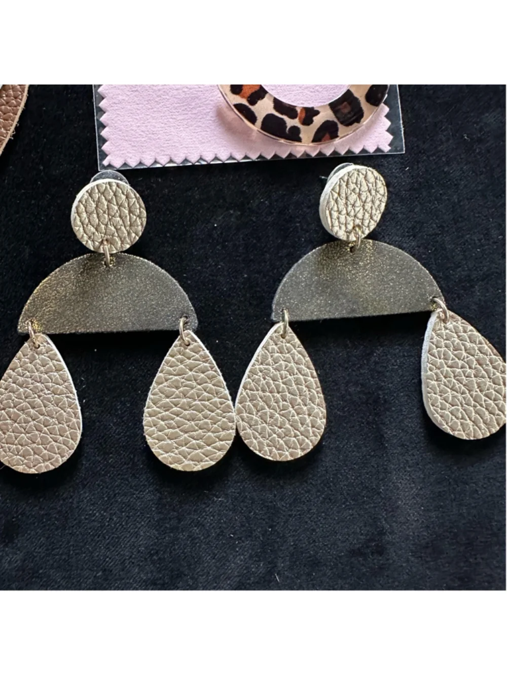 Set of 4 boutique earrings Summer